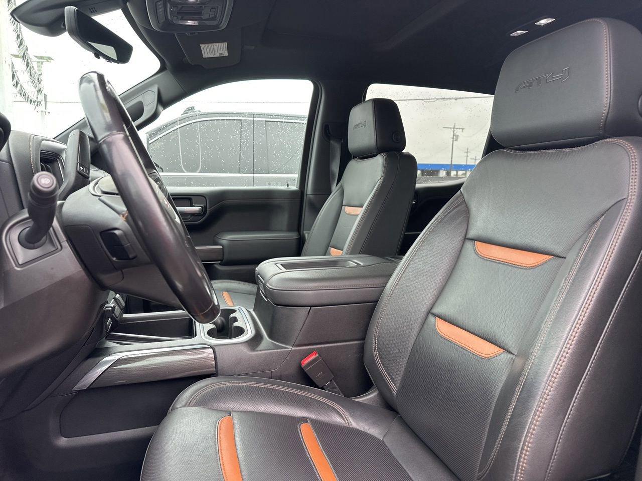 Used 2021 GMC Sierra 1500 AT4 w/ Technology Package AWD/4WD image 8
