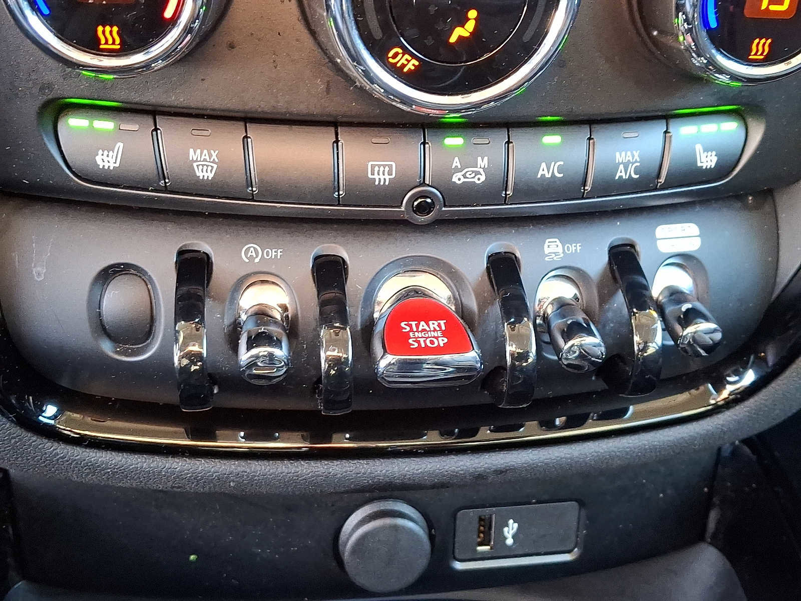 Used 2023 MINI Cooper Clubman S image 24