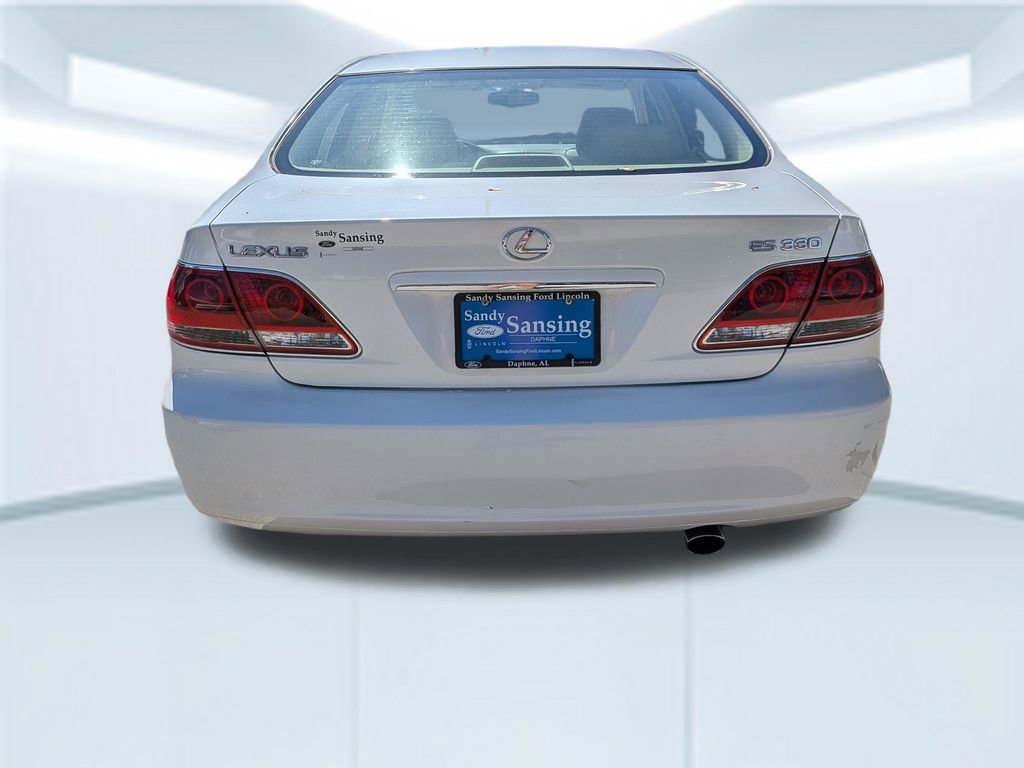 Used 2005 Lexus ES 330 image 21