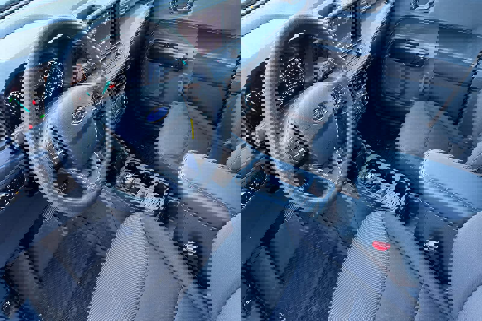 Used 2023 Ford Maverick XL image 11