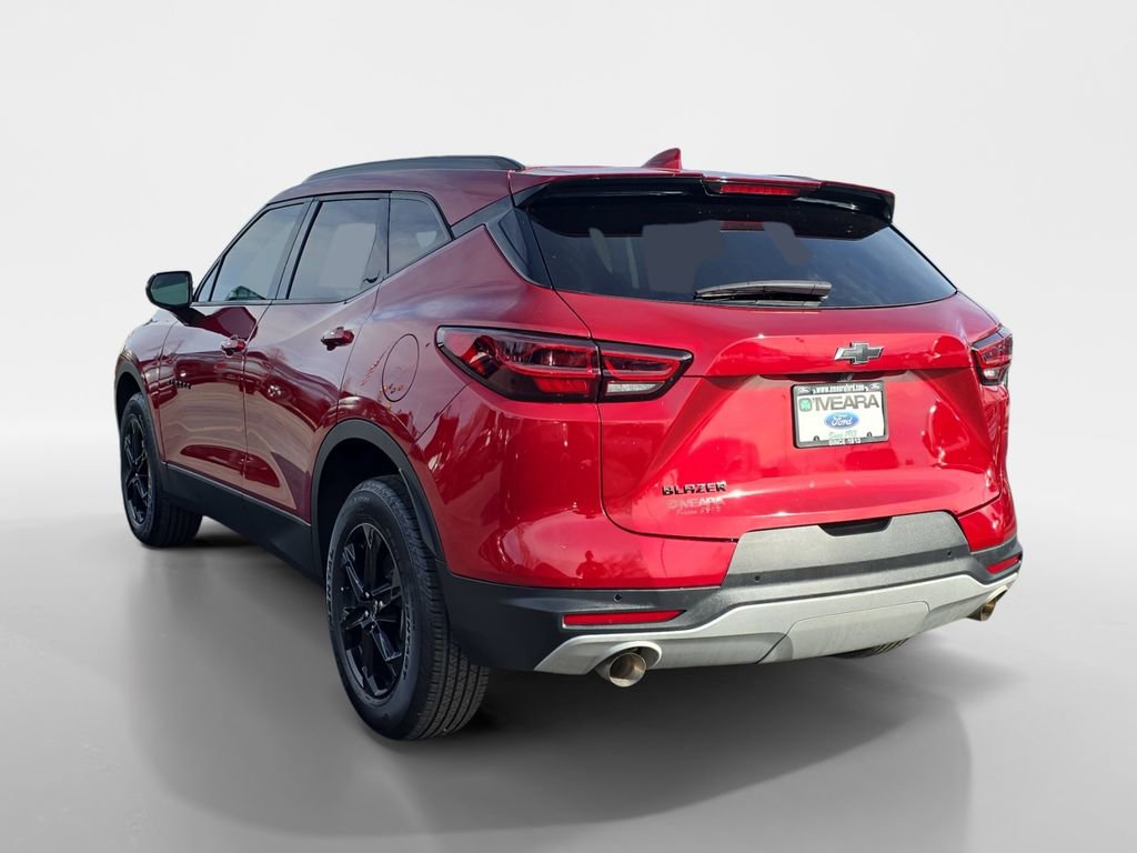 Used 2025 Chevrolet Blazer LT w/ Midnight/Sport Edition image 3