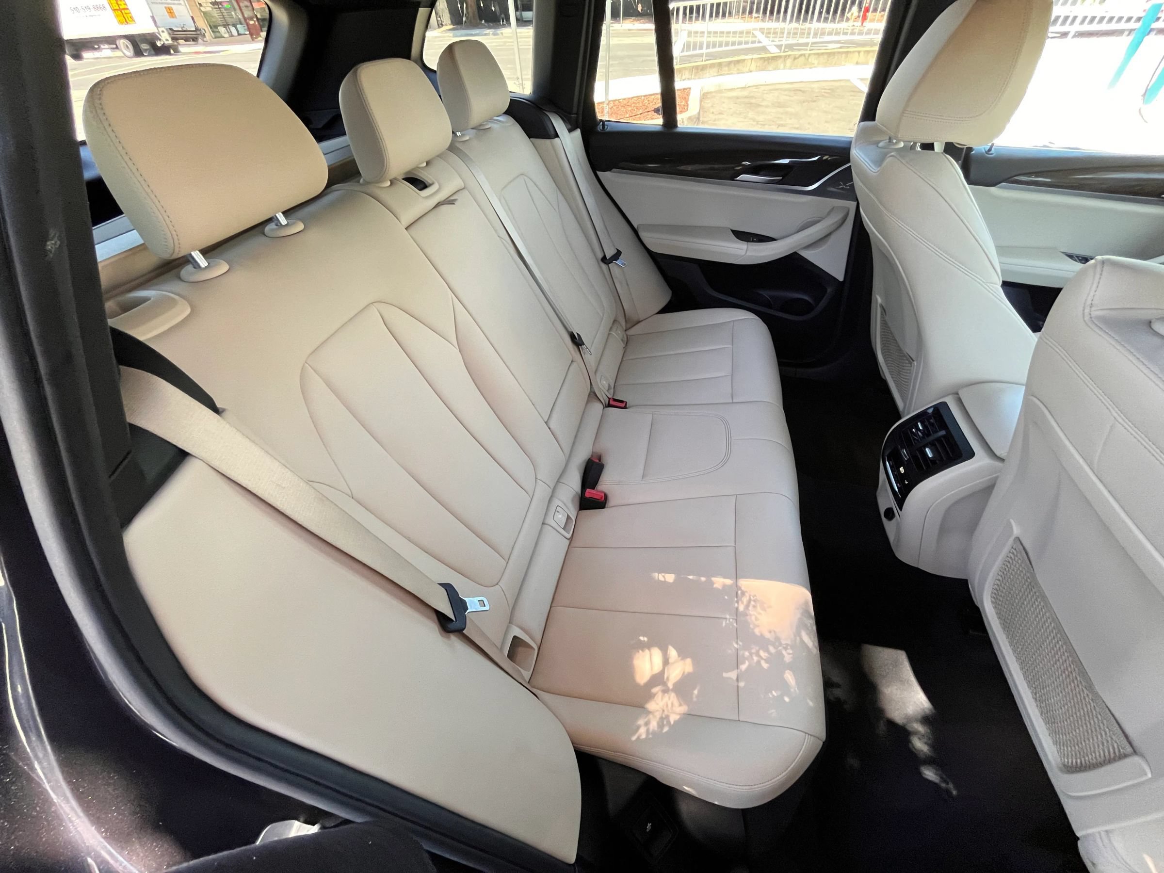 Used 2018 BMW X3 xDrive30i AWD/4WD image 15