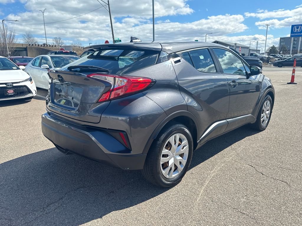 Used 2021 Toyota C-HR LE image 8