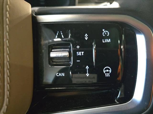 Used 2023 Land Rover Range Rover Sport SE AWD/4WD image 18