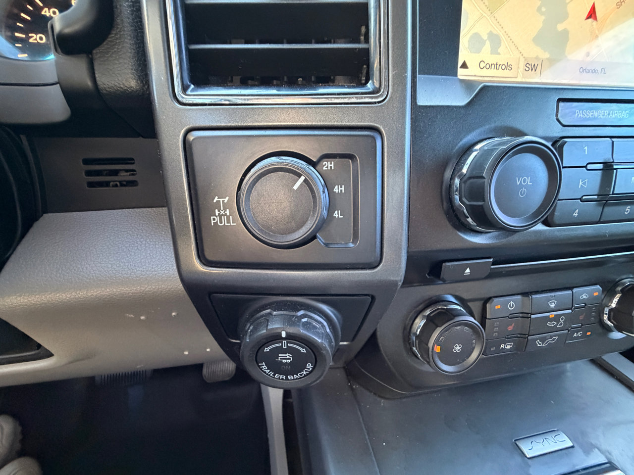 Used 2018 Ford F150 XLT w/ Equipment Group 302A Luxury image 20