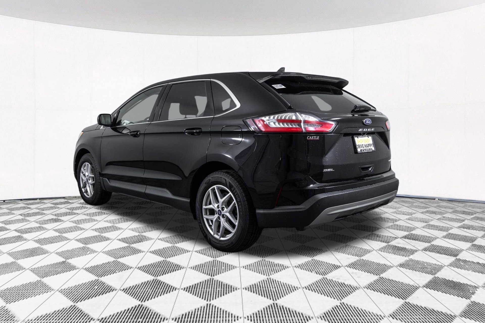 Used 2022 Ford Edge SEL AWD/4WD image 16