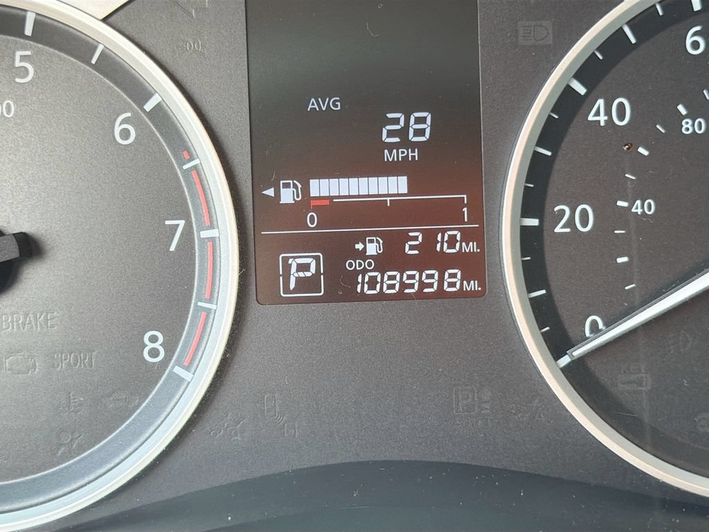 Used 2020 Nissan Versa S FWD image 13