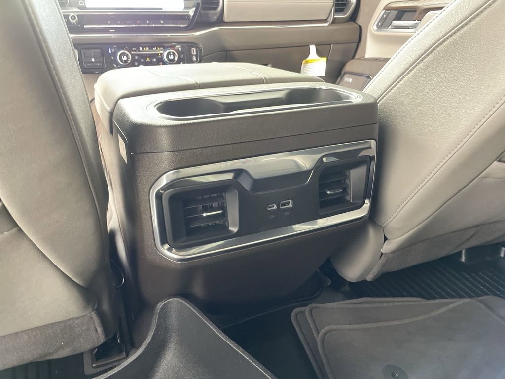 Used 2025 GMC Sierra 2500 SLT w/ SLT Convenience Package image 21