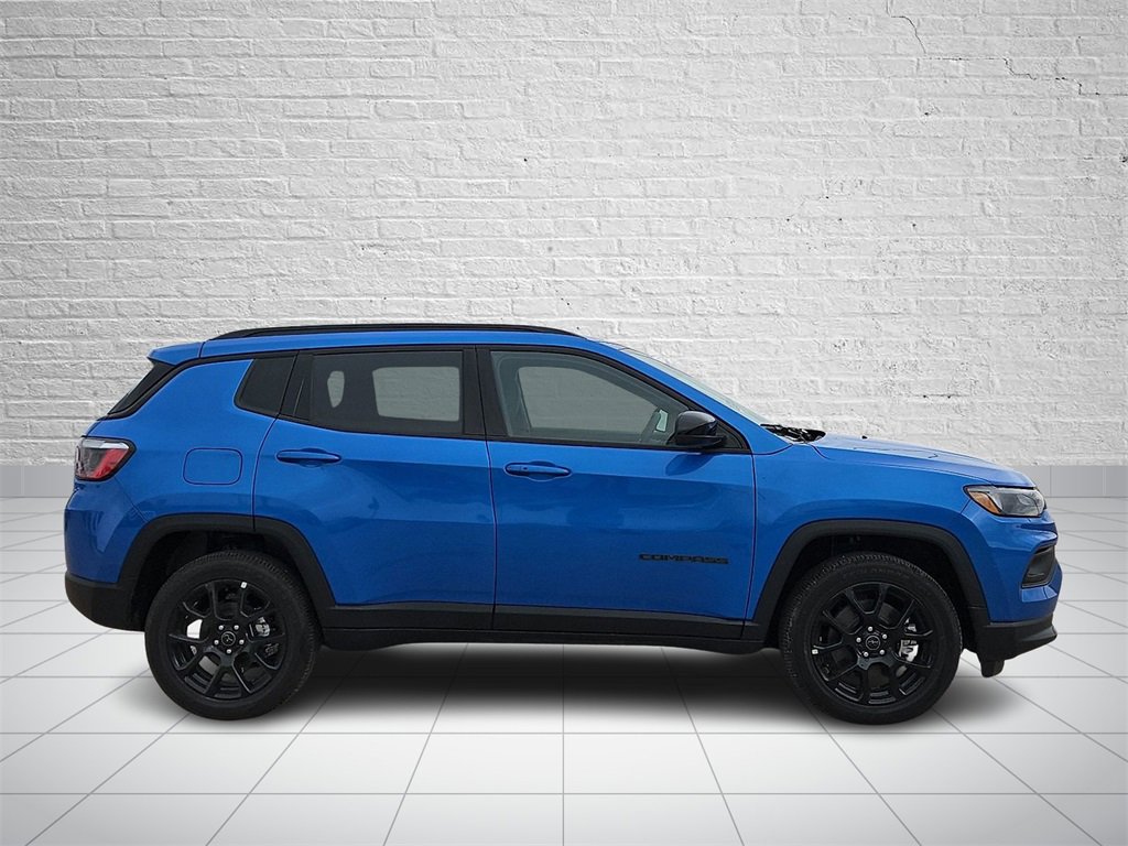New 2026 Jeep Compass Latitude image 5