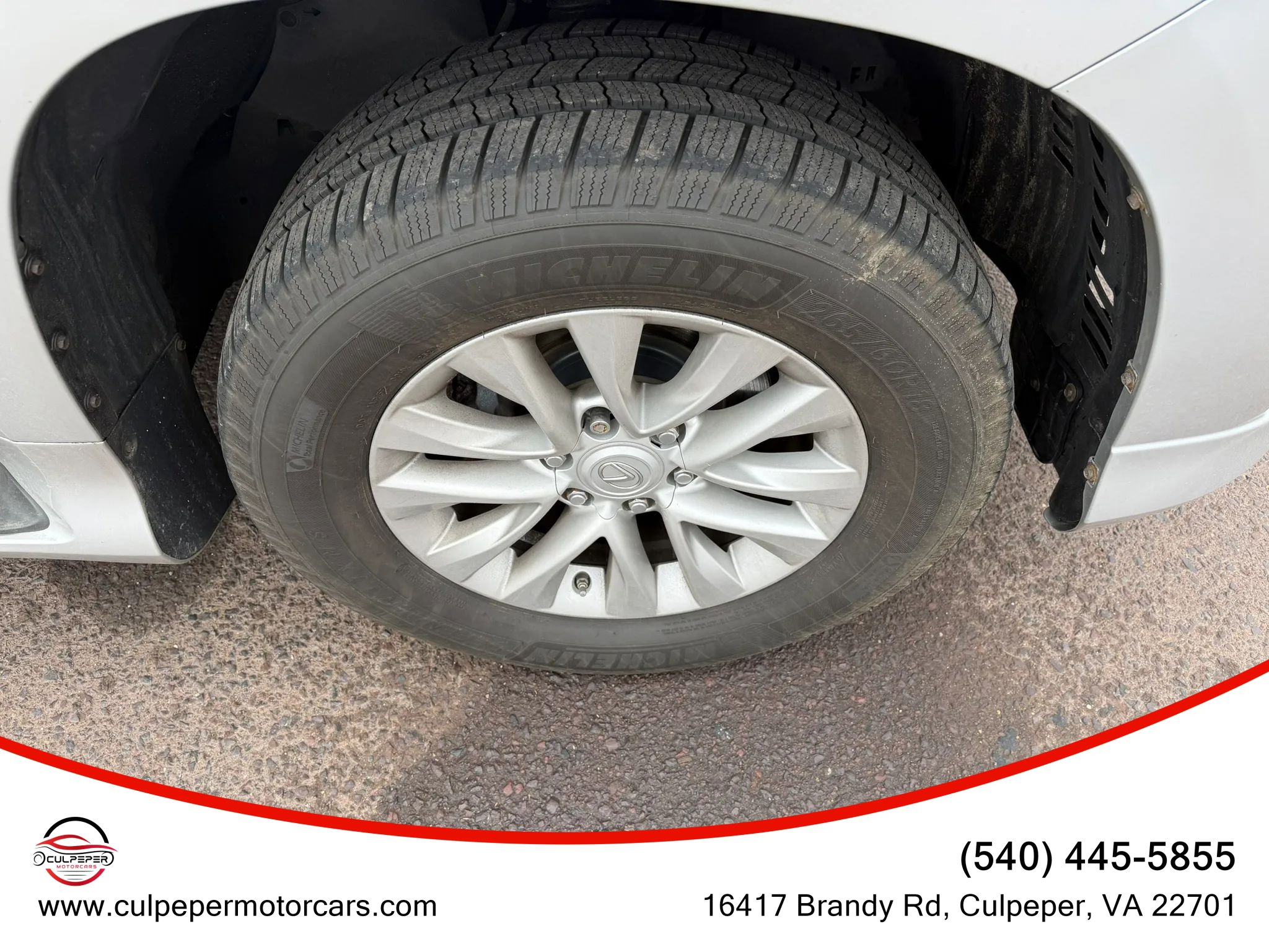 Used 2016 Lexus GX 460 w/ Premium Package AWD/4WD image 28