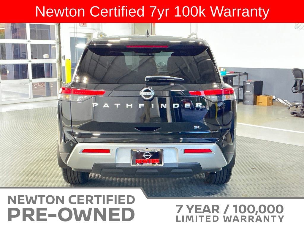 Used 2025 Nissan Pathfinder SL w/ Cargo Package FWD image 5