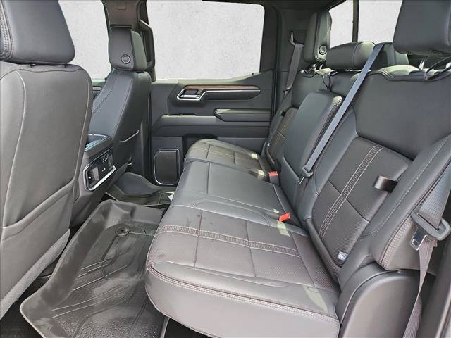 Certified 2024 Chevrolet Silverado 1500 High Country w/ High Country Premium Package AWD/4WD image 26