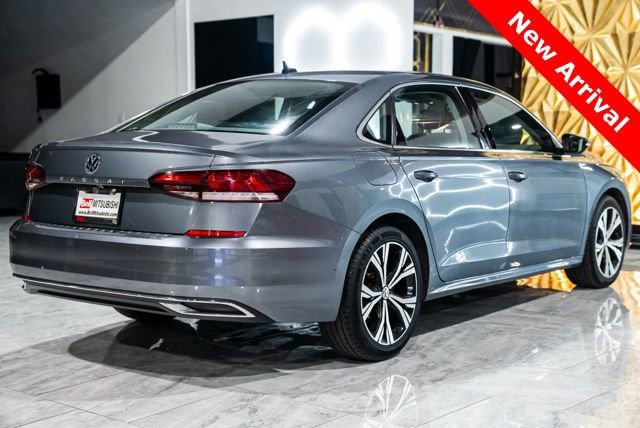 Used 2022 Volkswagen Passat 2.0T SE image 8