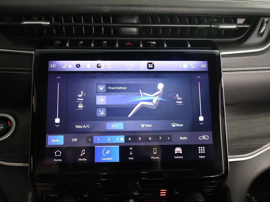 Used 2022 Jeep Grand Cherokee Limited AWD/4WD image 53