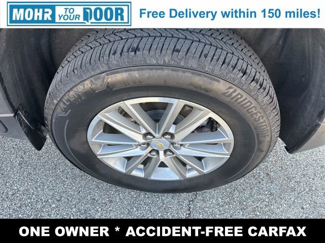 Used 2023 Chevrolet Traverse LT image 13