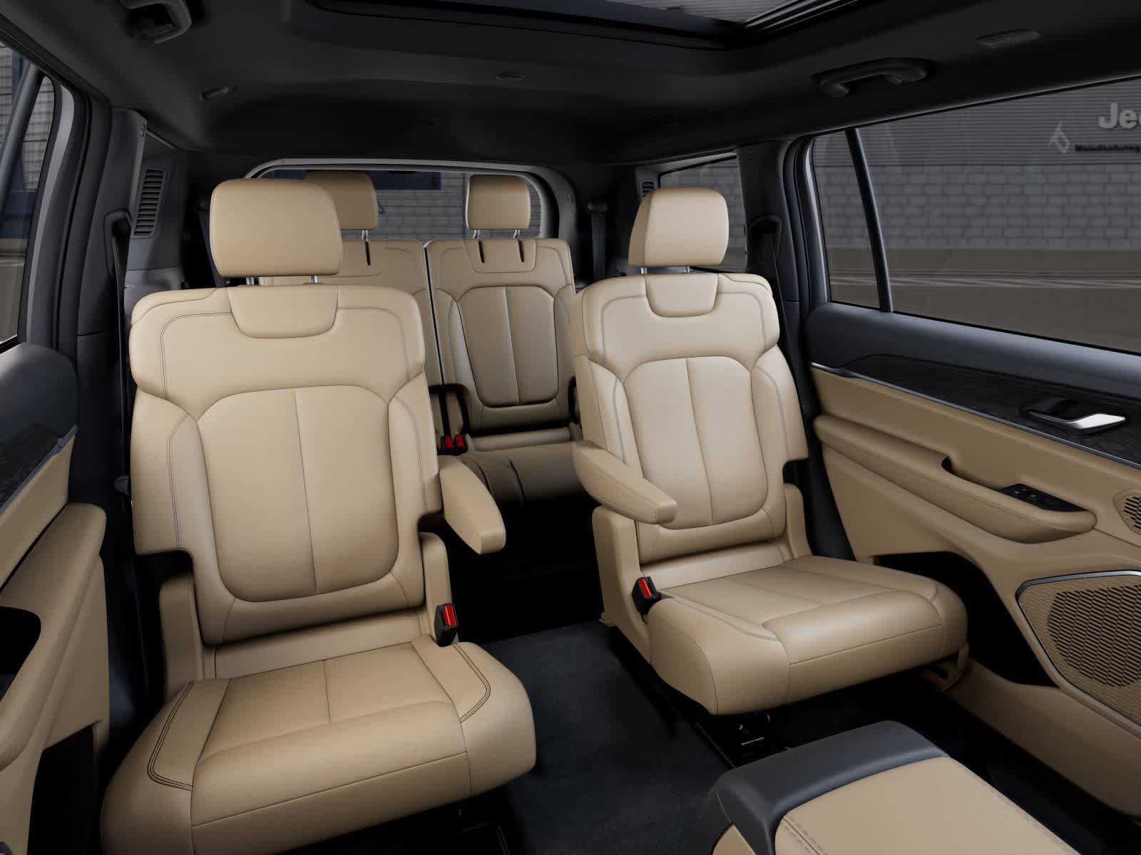 New 2026 Jeep Grand Cherokee L Limited w/ Limited Altitude Package AWD/4WD image 15