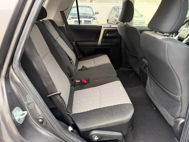 Used 2014 Toyota 4Runner 4WD image 34