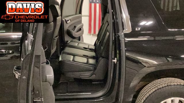Used 2018 Chevrolet Suburban LT AWD/4WD image 9