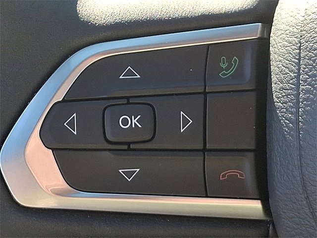 Used 2024 Jeep Compass Trailhawk w/ Trailhawk Convenience Group image 21