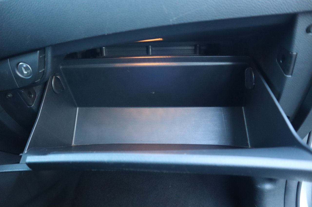 Used 2017 Hyundai Santa Fe AWD w/ SE Ultimate Tech Package 03 image 40