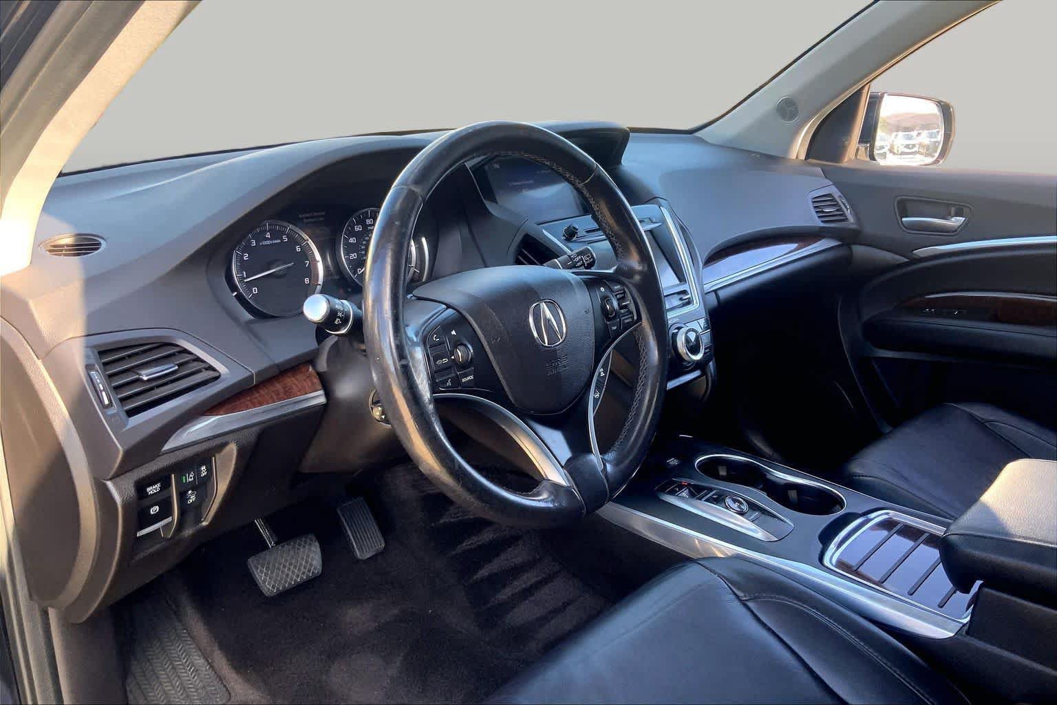 Used 2017 Acura MDX w/ Technology Package FWD image 17
