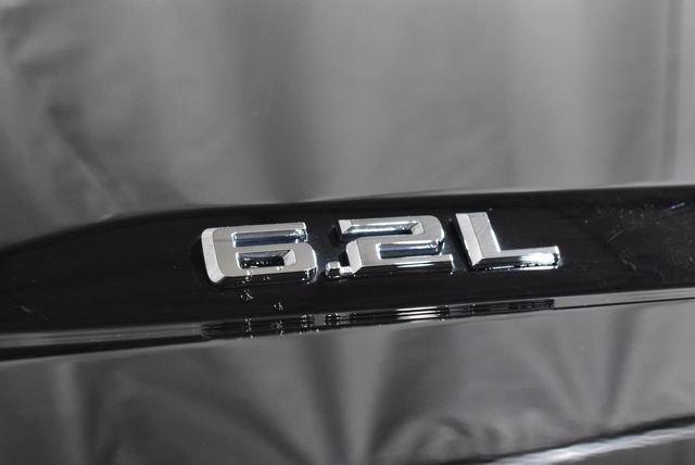 Used 2023 Chevrolet Silverado 1500 High Country w/ Technology Package image 34