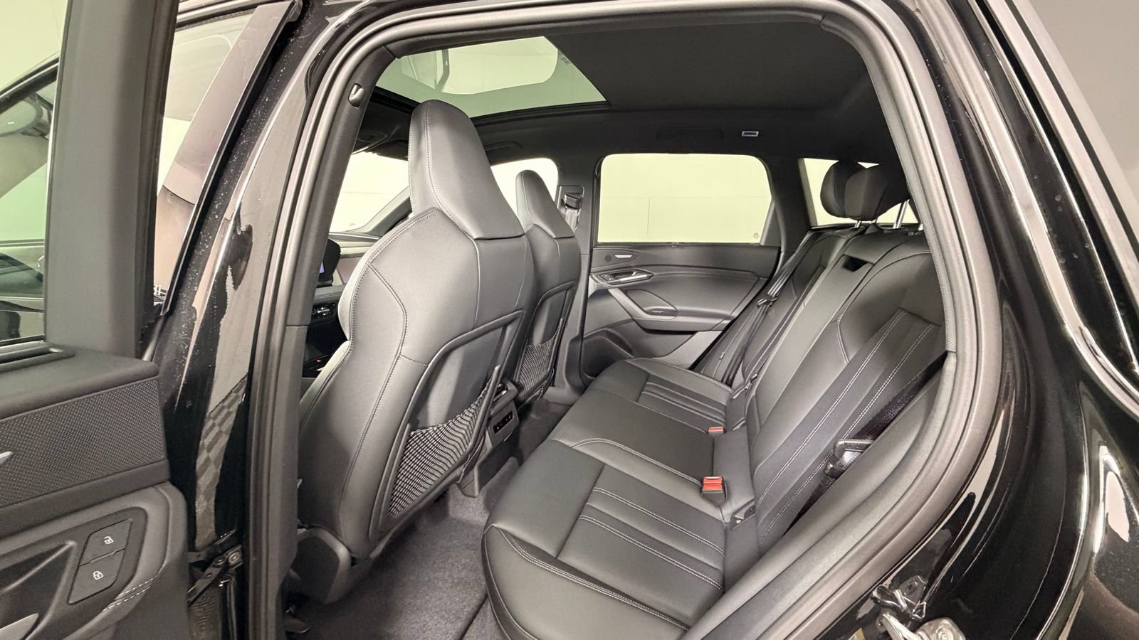 New 2027 Audi Q6 e-tron Premium Plus AWD/4WD image 17