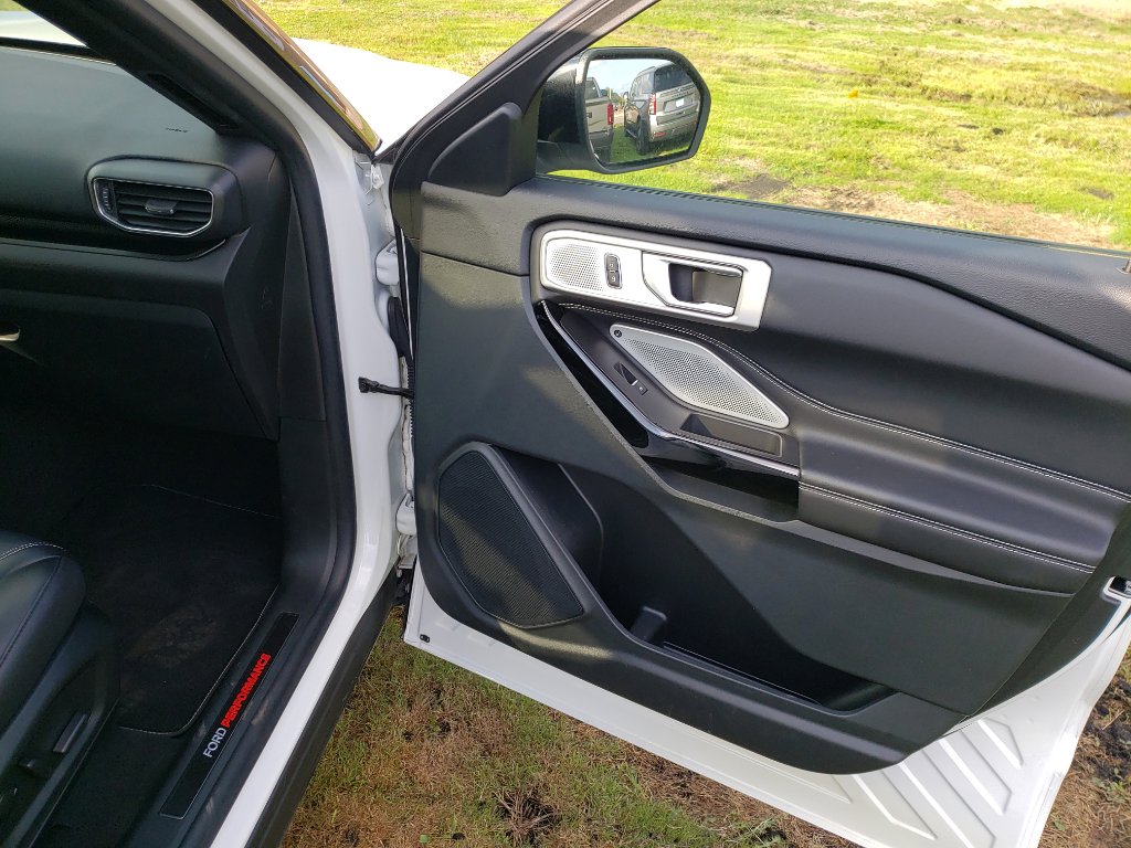 Used 2023 Ford Explorer ST w/ Equipment Group 401A image 19