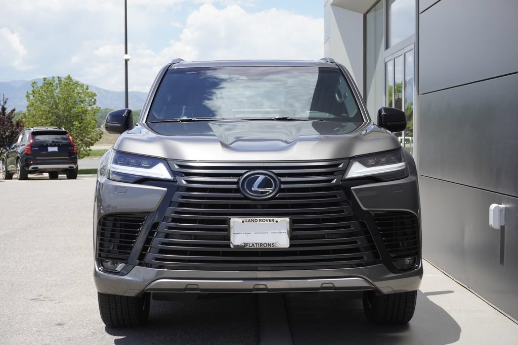 Used 2023 Lexus LX 600 4WD w/ Appearance Package image 5