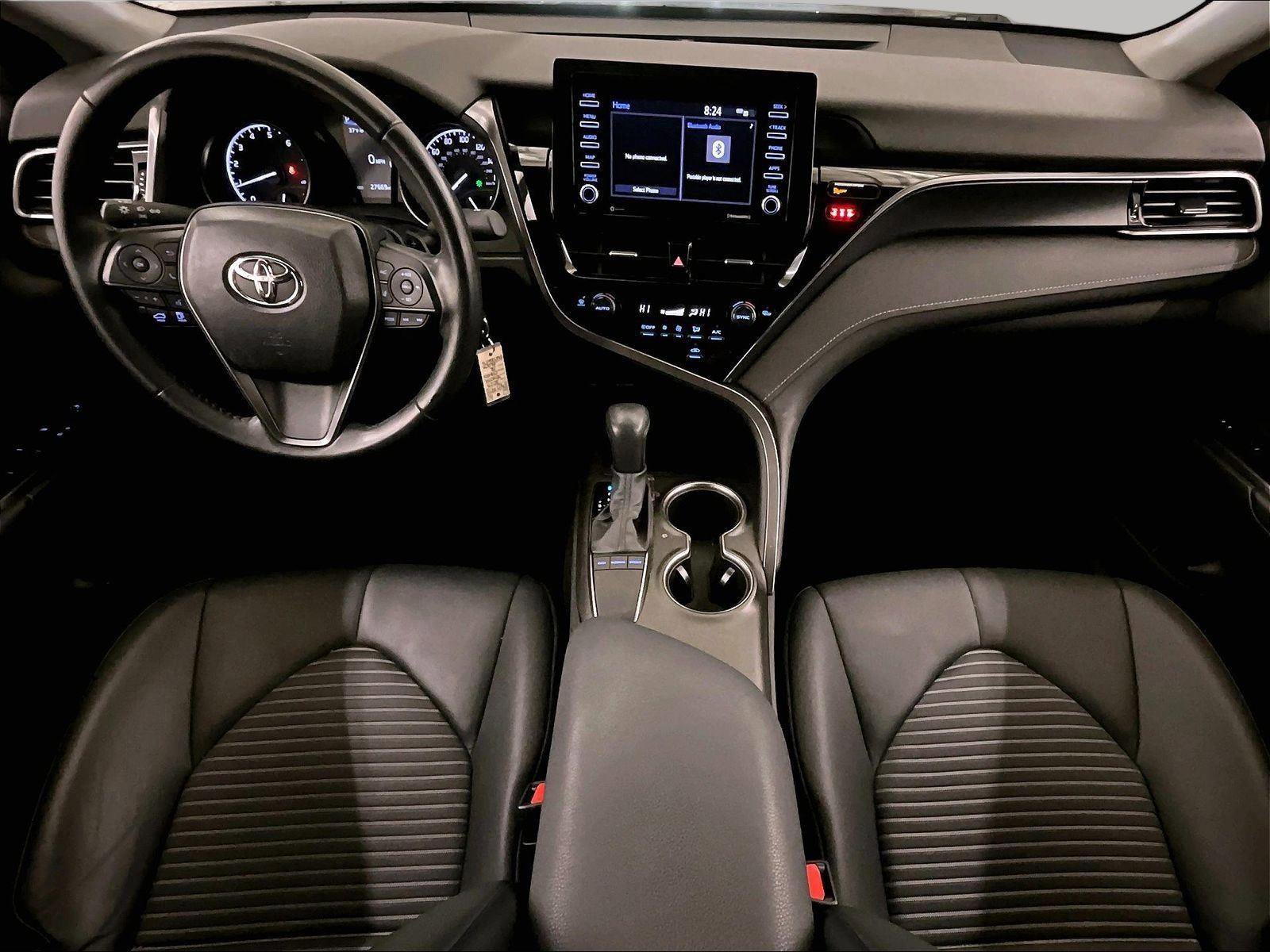 Used 2023 Toyota Camry SE image 14