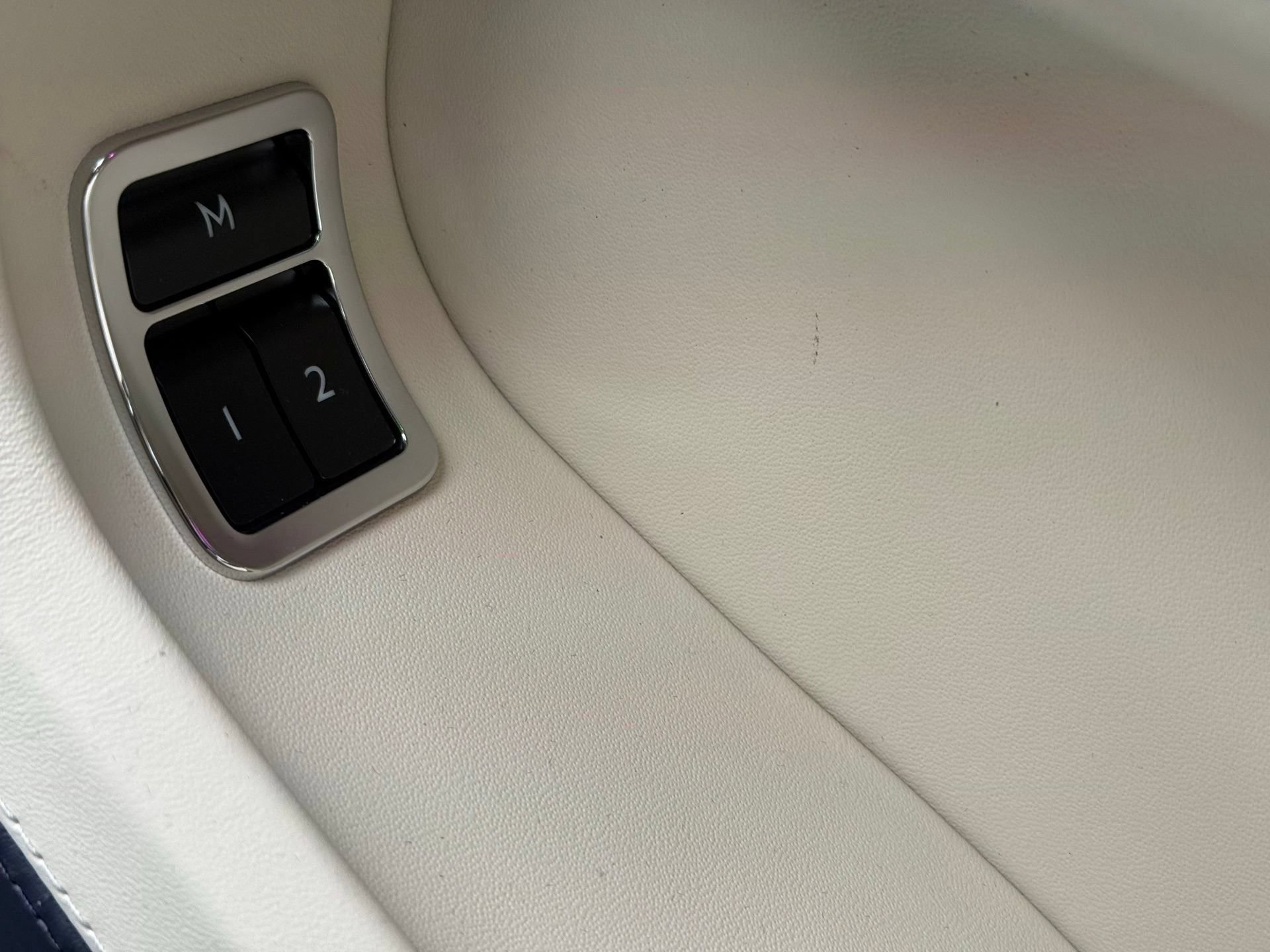 New 2026 Bentley Continental GTC AWD/4WD image 33