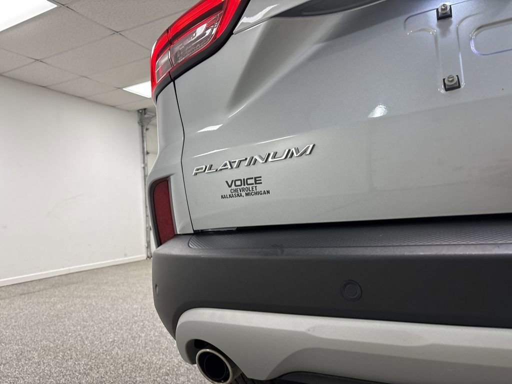 Used 2024 Ford Escape Platinum image 30