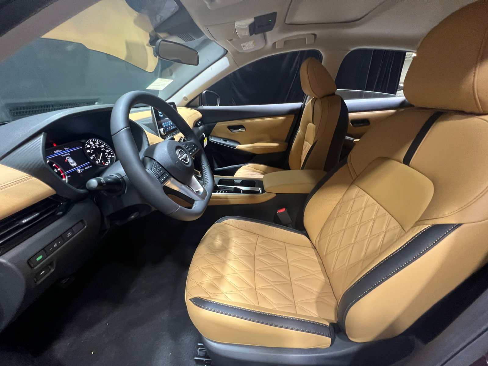 New 2025 Nissan Sentra SV w/ SV Premium Package image 32