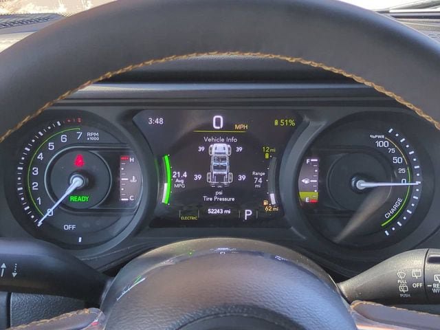 Used 2024 Jeep Wrangler Unlimited Sahara AWD/4WD image 26