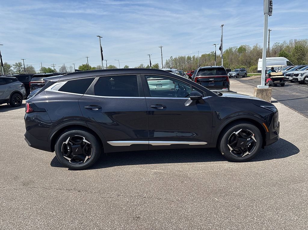 New 2026 Kia Sportage EX FWD image 2