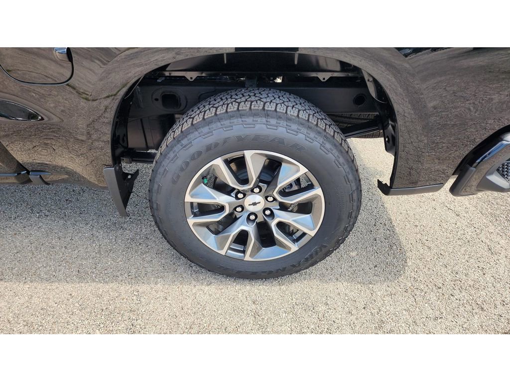 New 2025 Chevrolet Silverado 1500 RST image 33