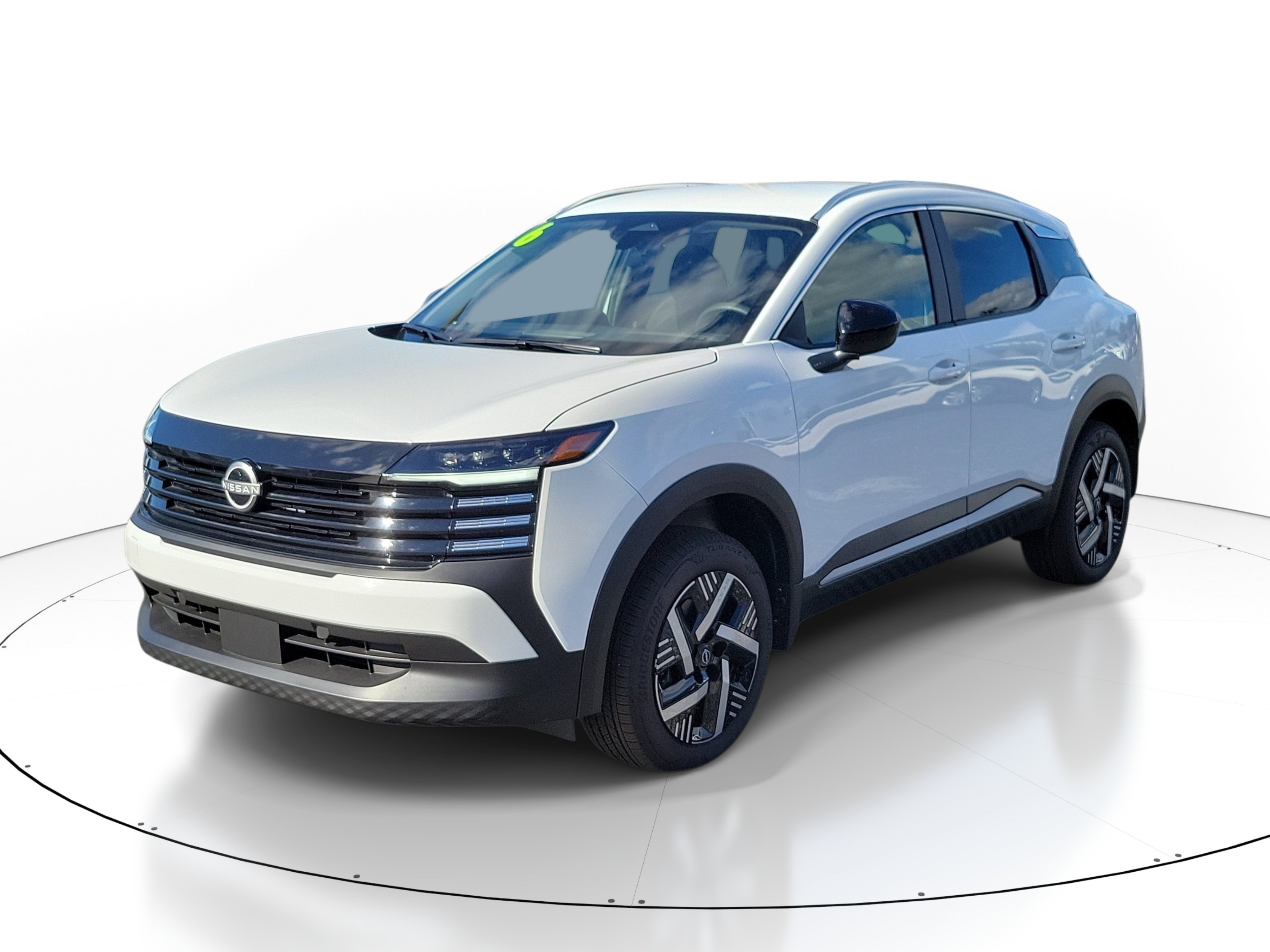 Used 2026 Nissan Kicks SV FWD image 4