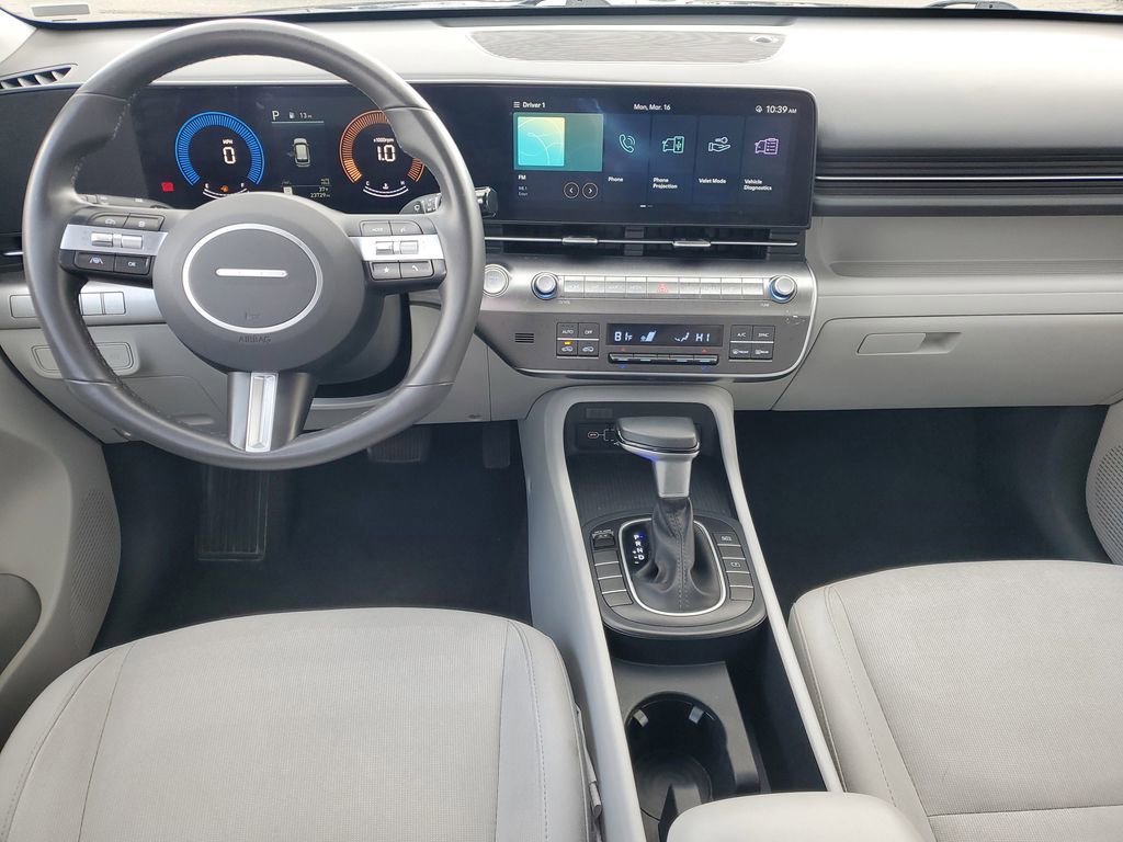 Used 2025 Hyundai Kona SEL image 26