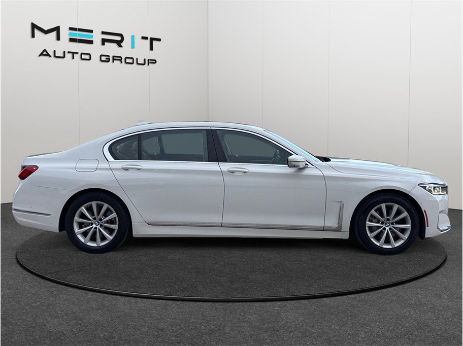Used 2021 BMW 740i xDrive w/ Premium Package AWD/4WD image 10