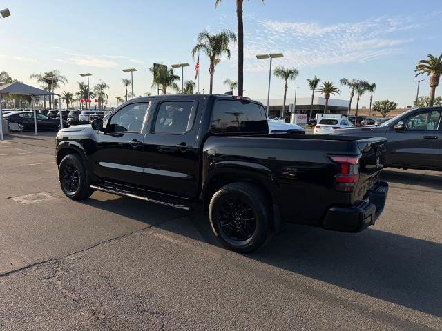 Certified 2023 Nissan Frontier SV w/ Midnight Edition Package RWD image 4