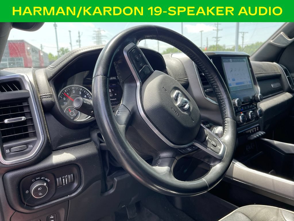 Used 2022 RAM 1500 Laramie AWD/4WD image 17