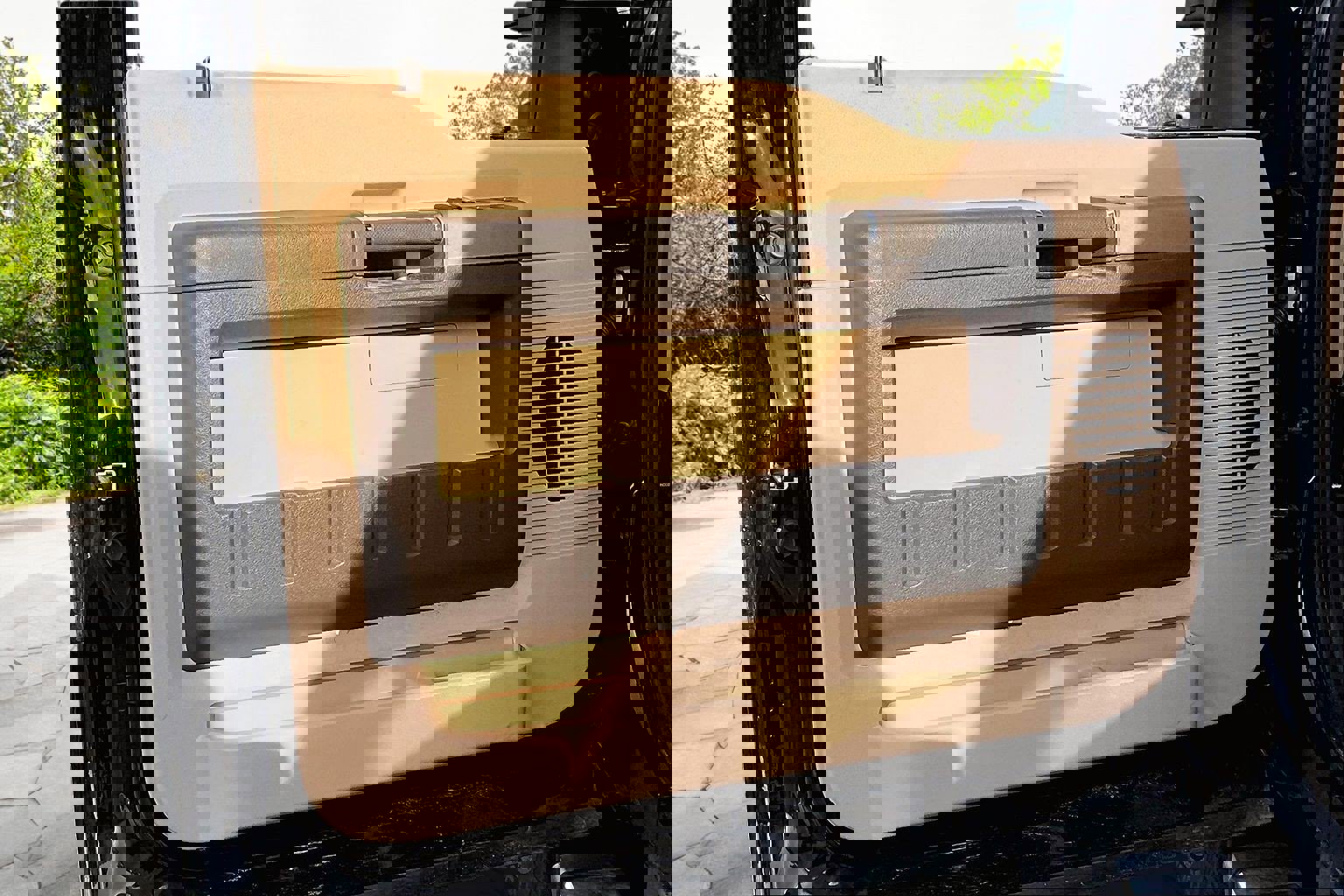 Used 2016 Ford F350 Lariat w/ Lariat Ultimate Package image 24