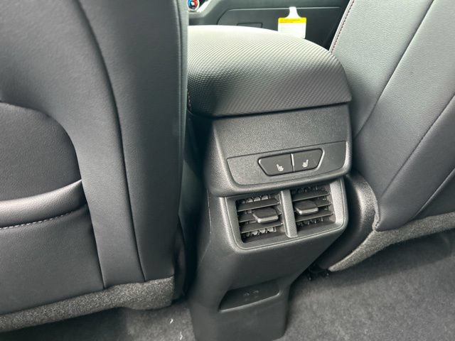 New 2027 Chevrolet Equinox RS w/ Safety and Technology Package AWD/4WD image 19