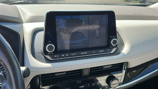 Used 2023 Nissan Rogue SL AWD/4WD image 20