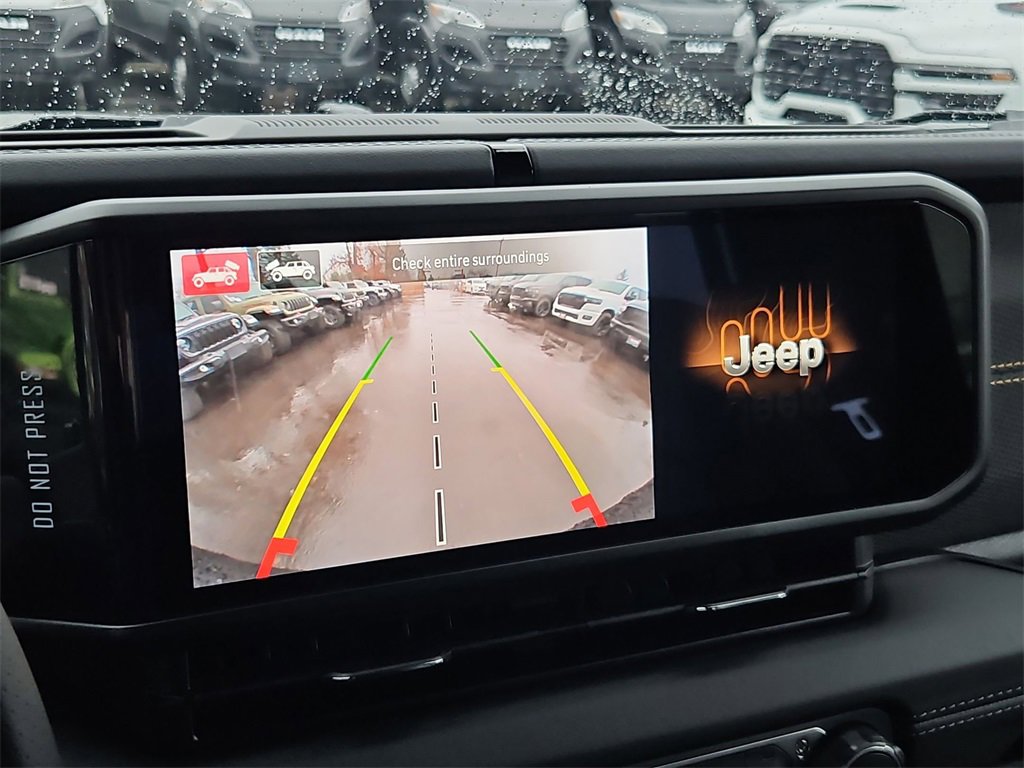 New 2025 Jeep Wrangler Unlimited Rubicon 392 image 24