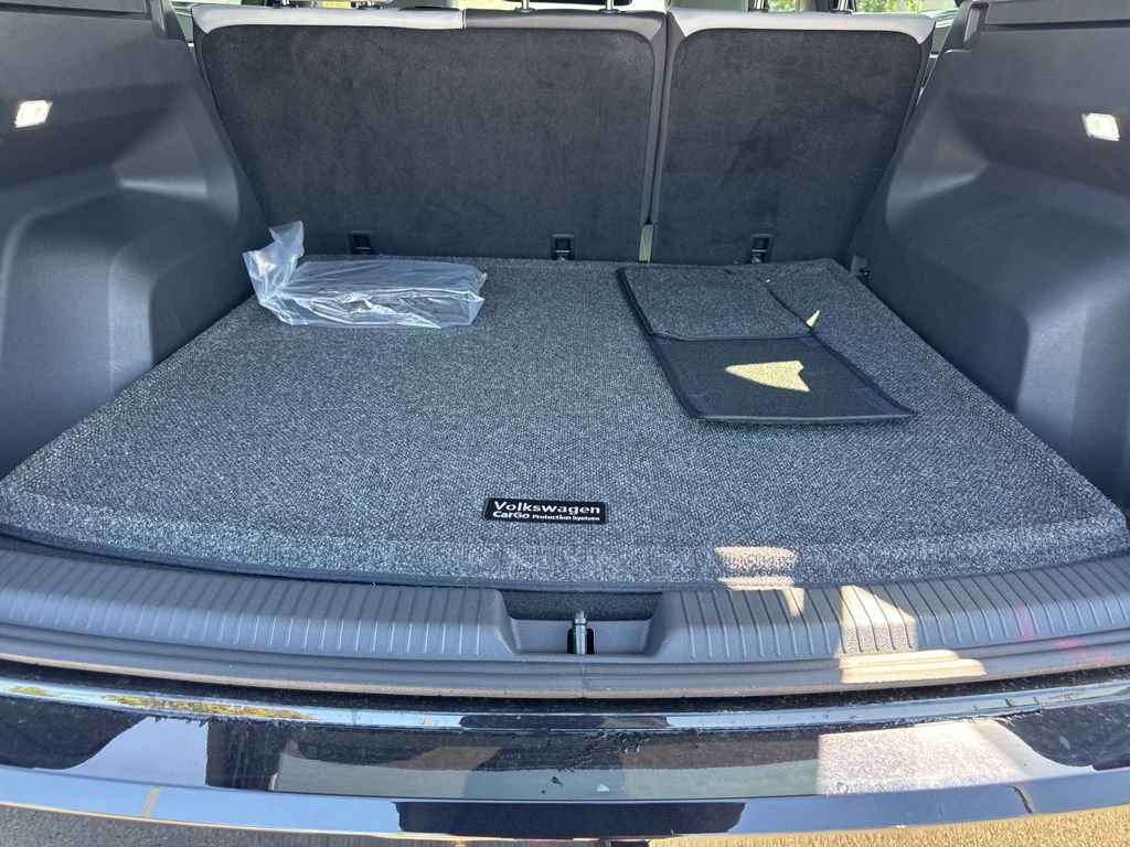 New 2026 Volkswagen Atlas Cross Sport SEL R-Line AWD/4WD image 22