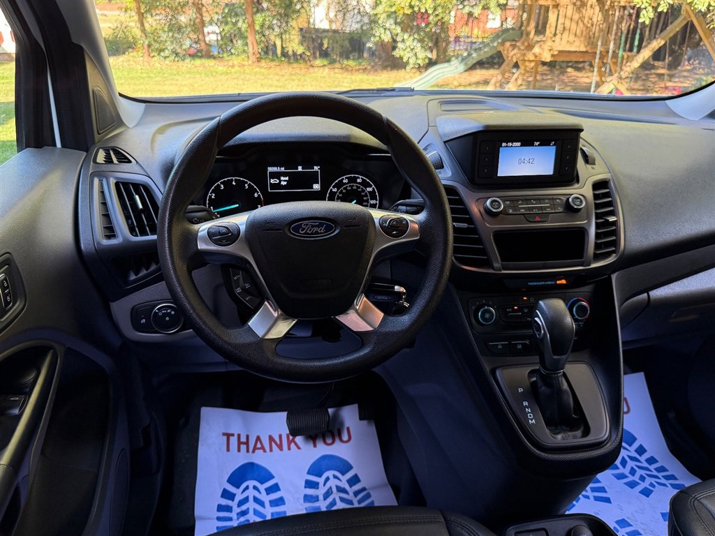 Used 2020 Ford Transit Connect XL image 34