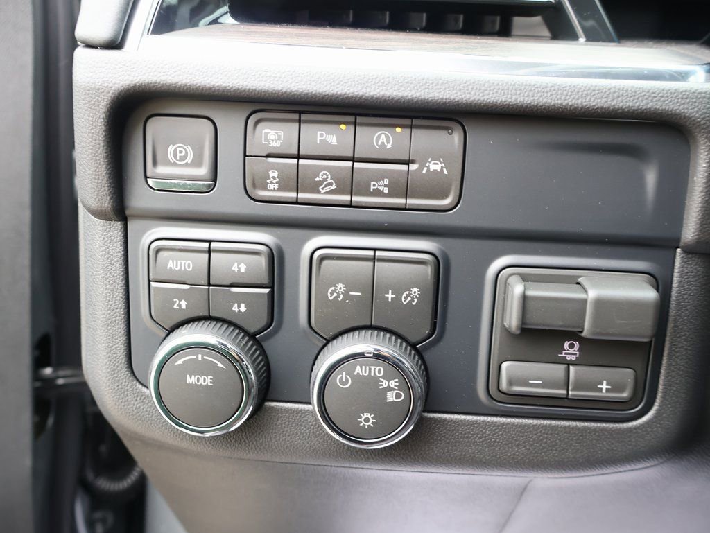 New 2026 Chevrolet Tahoe LS w/ LPO, Dark Essentials Package image 13