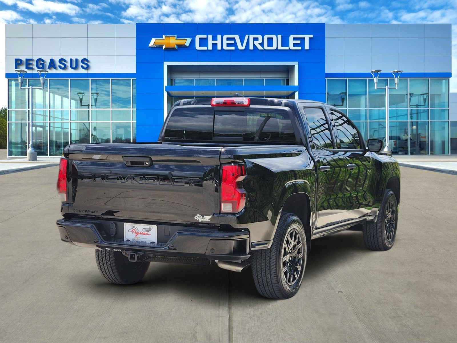 Used 2026 Chevrolet Colorado W/T w/ WT Custom Package RWD image 5