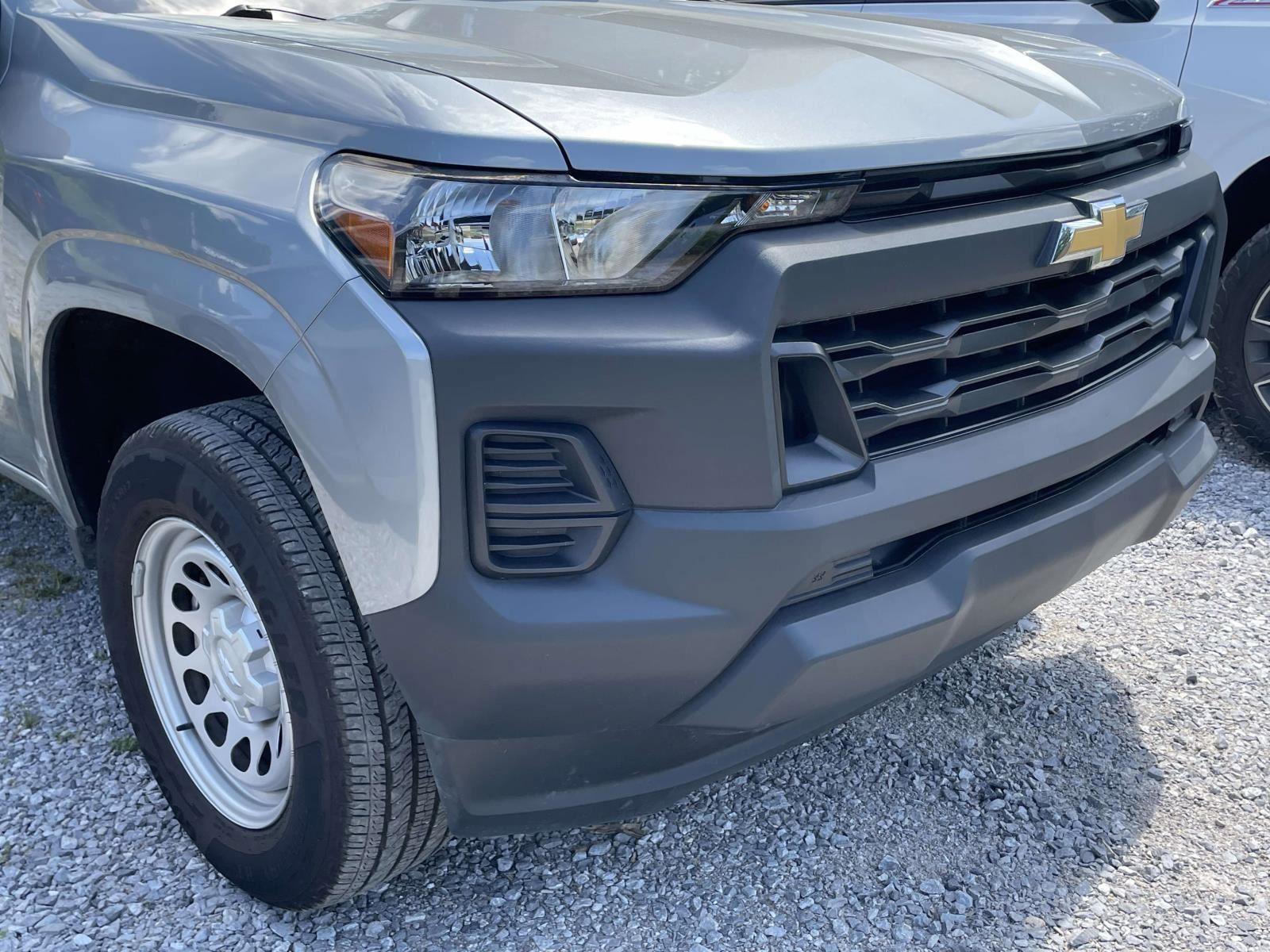 Used 2024 Chevrolet Colorado W/T image 4
